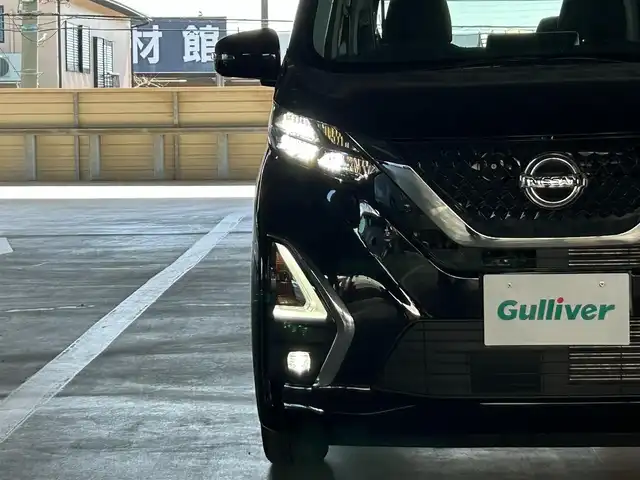 日産 デイズ HWS X プロパイロットED 静岡県 2021(令3)年 0.9万km ブラック エマージェンシーブレーキ/プロパイロット/純正9型ナビ/・フルセグTV/BT/CD/DVD/全周囲カメラ/先行車発進/標識検知機能/踏み間違い防止装置/ETC2.0/ドラレコ/純正フロアマット/本革巻きステアリング/ステアリングスイッチ/LEDヘッドランプ/・LEDフォグ/スマートキー/純正14アルミホイール