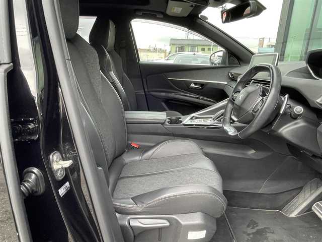 プジョー ３００８ GTライン 石川県 2018(平30)年 5.7万km 黒 パノラマサンルーフ/衝突軽減ブレーキ/アダプティブクルーズコントロール/ブラインドスポットモニター/純正ナビ/フルセグＴＶ/バックカメラ/クリアランスソナー/ＬＥＤライト/パフュームディフューザー