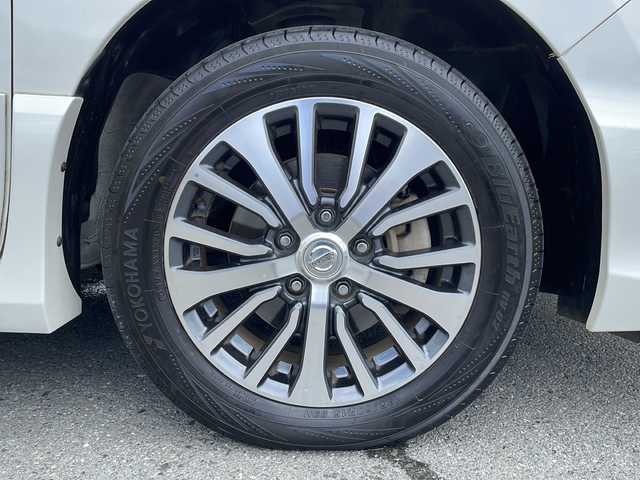 日産 セレナ ハイウェイS S HV Aセーフ 山形県 2014(平26)年 7.9万km ブリリアントホワイトパール 禁煙車/エマージェンシーブレーキ/ビークルダイナミクスコントロール/全周囲カメラ/クリアランスソナー/純正ナビ/フルセグ/ドラレコ前後/クルーズコントロール/アイドリングストップ/両側パワースライドドア/ETC/プッシュスタート/スマートキー/スペアキー/LEDヘッドライト/フォグランプ
