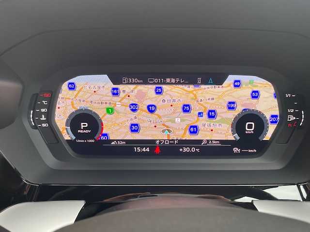 アウディ Ａ３ SB 30TFSI アドバンスド 愛知県 2022(令4)年 1.6万km グレイシアホワイトメタリック /禁煙車・ワンオーナー//純正メモリナビ//フルセグTV・USB・AM・FM・Apple CarPlay・Android Auto//バックカメラ・ETC2.0//前後ドライブレコーダー//LEDオートライト//オートハイビームアシスト//純正17インチアルミホイール//ナビゲーションパッケージ//MMIナビ//バーチャルコックピット//コンビニエンス&アシスタンスパッケージ//アダプティブクルーズアシスト//アダプティブクルーズコントロール//アクティブレーンアシスト//リヤクロストラフィックアシスト//接近警告//アダプティブドライブアシスト//レーン逸脱警告//横滑り防止//アウディホールドアシスト//フロントシートヒーター//フロントシート電動調整//ランバーサポート4ウェイ//アドバンストキーシステム//電動格納ミラーウィンカー//ハイグロスパッケージ//48Vマイルドハイブリッドシステム//2ゾーンオートマチックエアコン//スタートストップシステム//スタンダードシート(デビュークロス)//本革巻ステアリング//パドルシフト//ストレージパッケージ//アウディプレセンスフロント//電子パーキングブレーキ//イモビライザー//スペアキー1本//保証書/取扱説明書