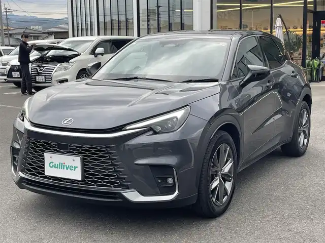 レクサス ＬＢＸ リラックス 長崎県 2024(令6)年 2.2万km ソニッククロム 純正ディスプレイオーディオ/ナビ/BT/Mira cast/USB/フルセグTV/パノラマビューモニター/レクサスセーフティシステム/アドバンスドドライブ/合皮革シート/前席シートヒーター/D席パワーシート/ステアリングヒーター/レーダークルーズコントロール/パワーバックドア/ビルトインETC