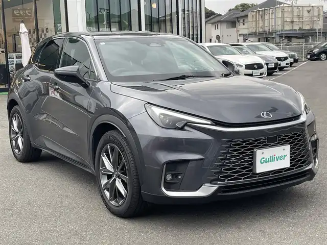 レクサス ＬＢＸ リラックス 長崎県 2024(令6)年 2.2万km ソニッククロム 純正ディスプレイオーディオ/ナビ/BT/Mira cast/USB/フルセグTV/パノラマビューモニター/レクサスセーフティシステム/アドバンスドドライブ/合皮革シート/前席シートヒーター/D席パワーシート/ステアリングヒーター/レーダークルーズコントロール/パワーバックドア/ビルトインETC