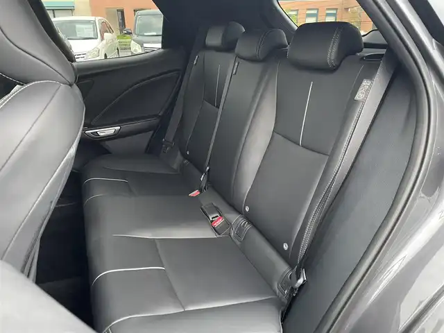 レクサス ＬＢＸ リラックス 長崎県 2024(令6)年 2.2万km ソニッククロム 純正ディスプレイオーディオ/ナビ/BT/Mira cast/USB/フルセグTV/パノラマビューモニター/レクサスセーフティシステム/アドバンスドドライブ/合皮革シート/前席シートヒーター/D席パワーシート/ステアリングヒーター/レーダークルーズコントロール/パワーバックドア/ビルトインETC