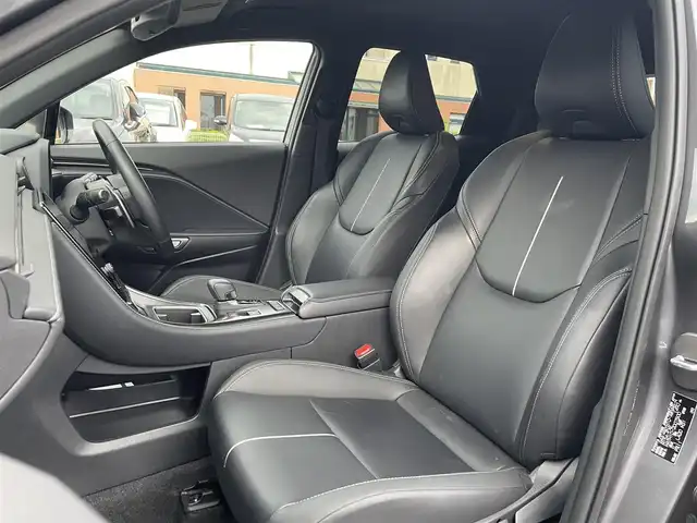 レクサス ＬＢＸ リラックス 長崎県 2024(令6)年 2.2万km ソニッククロム 純正ディスプレイオーディオ/ナビ/BT/Mira cast/USB/フルセグTV/パノラマビューモニター/レクサスセーフティシステム/アドバンスドドライブ/合皮革シート/前席シートヒーター/D席パワーシート/ステアリングヒーター/レーダークルーズコントロール/パワーバックドア/ビルトインETC