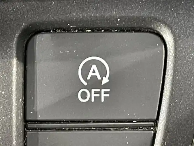 ホンダ フリード G ホンダセンシング 愛知県 2017(平29)年 5.9万km ホワイトオーキッドパール 純正ナビ/衝突軽減ブレーキ/両側電動スライドドア/レーダークルーズコントロール/ビルトインETC/バックカメラ/フルセグTV/Bluetooth/レーンキープアシスト/プッシュスタート/スマートキー/CD/DVD再生/アイドリングストップ/ミュージックサーバー/純正フロアマット/ウィンカーミラー/電動格納ミラー/ヘッドライトレベライザー/横滑り防止装置/寒冷地仕様/ECON/ステアリングリモコン/先行車発進お知らせ