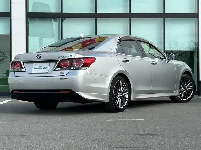 トヨタ クラウン ハイブリッド アスリートS 和歌山県 2016(平28)年 7.9万km プレシャスシルバー 後期型/純正8インチナビ/バックカメラ/衝突被害軽減ブレーキ/レーダークルーズコントロール/横滑り防止装置/前後コーナーセンサー/ドライブレコーダー/ETC/パワーシート/シートヒーター/ステアリングヒーター/オートライト/LEDヘッドライト/フォグランプ/レザー調シートカバー