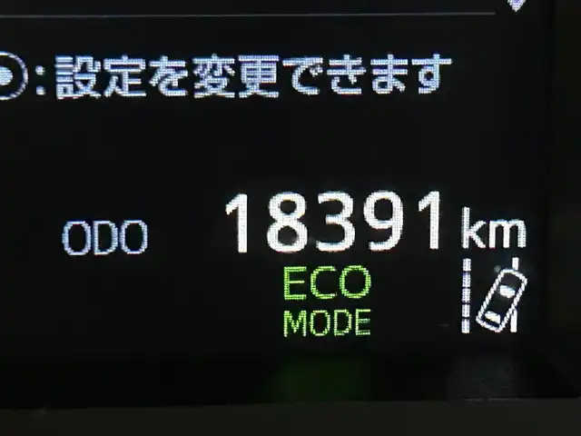 トヨタ アルファード S Cパッケージ 大阪府 2023(令5)年 1.9万km ホワイトパールクリスタルシャイン サンルーフ　黒革シート　モデリスタエアロ／マフラー　後席モニター　三眼ＬＥＤ　デジタルインナーミラー　純正ナビＴＶ　パワーシート／ヒーター／エアコン　電動リアゲート　ＢＳＭ　衝突軽減　レーダーＣ