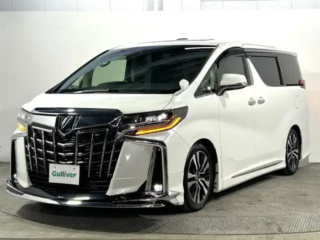 トヨタ アルファード S Cパッケージ 大阪府 2023(令5)年 1.9万km ホワイトパールクリスタルシャイン サンルーフ　黒革シート　モデリスタエアロ／マフラー　後席モニター　三眼ＬＥＤ　デジタルインナーミラー　純正ナビＴＶ　パワーシート／ヒーター／エアコン　電動リアゲート　ＢＳＭ　衝突軽減　レーダーＣ