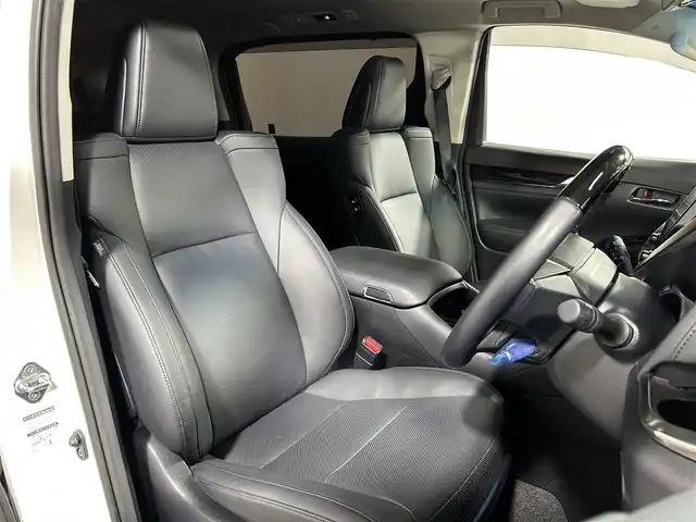 トヨタ アルファード S Cパッケージ 大阪府 2023(令5)年 1.9万km ホワイトパールクリスタルシャイン サンルーフ　黒革シート　モデリスタエアロ／マフラー　後席モニター　三眼ＬＥＤ　デジタルインナーミラー　純正ナビＴＶ　パワーシート／ヒーター／エアコン　電動リアゲート　ＢＳＭ　衝突軽減　レーダーＣ