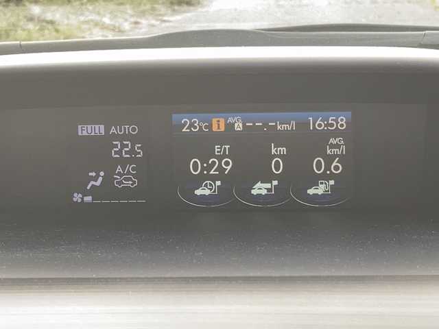 スバル インプレッサ スポーツ 2．0i－S アイサイト 山梨県 2012(平24)年 3万km アイスシルバーメタリック 外部検査実施済み/ワンオーナー/アイサイトver.2/・全車追従機能付きクルーズコントロール/・プリクラッシュブレーキ/・AT誤発進抑制制御/・車線逸脱警報/・ふらつき警報/・先行車発進お知らせ/社外HDDナビ(AVIC-ZH99)/(DVD/フルセグTV/Bluetooth/USB/MSV)/バックカメラ/ビルトインETC/前後ドライブレコーダー/ハーフレザーシート/運転席パワーシート/横滑り防止機能/純正17インチアルミホイール/スマートキー/HIDヘッドライト/パドルシフト/カーテンエアバッグ/取扱説明書/保証書/スペアキー