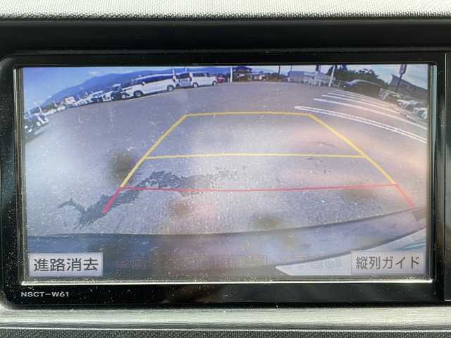 トヨタ アクア G 山梨県 2012(平24)年 6.5万km ブラックマイカ 純正ＳＤナビ　/ワンセグＴＶ　/バックカメラ　/ＥＴＣ　/運転席／助手席シートヒーター　/ＡＢＳ　/横滑り防止装置　/盗難防止装置　/オートライト　/ハロゲンヘッドライト　/Ｗエアバッグ　/パワステ　/オートエアコン