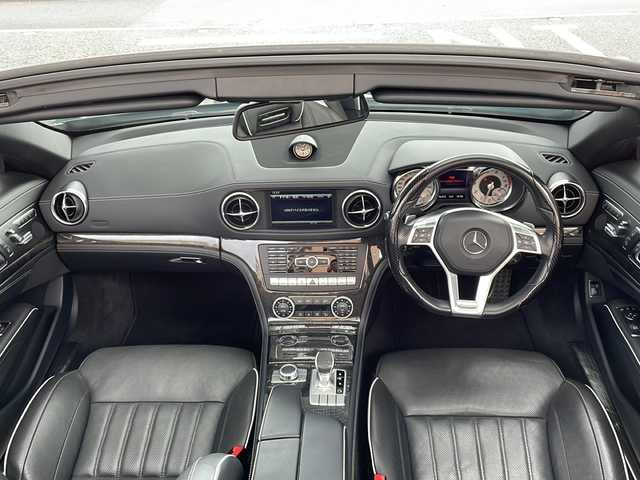 メルセデス・ベンツ ＳＬ３５０ AMGスポーツパッケージ 大阪府 2014(平26)年 5.3万km オブシディアンブラック 純正ナビ/フルセグTV/Bluetooth/バックカメラ/衝突軽減ブレーキ/レーンキープアシスト/ブラインドスポットアシスト/レーダークルーズコントロール/レザーシート/シートヒーター/エアーシート/スマートキー/プッシュスタート/キセノンライト