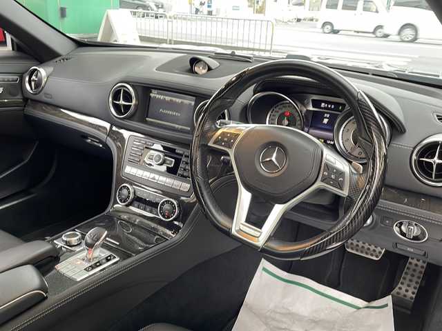 メルセデス・ベンツ ＳＬ３５０ AMGスポーツパッケージ 大阪府 2014(平26)年 5.3万km オブシディアンブラック 純正ナビ/フルセグTV/Bluetooth/バックカメラ/衝突軽減ブレーキ/レーンキープアシスト/ブラインドスポットアシスト/レーダークルーズコントロール/レザーシート/シートヒーター/エアーシート/スマートキー/プッシュスタート/キセノンライト