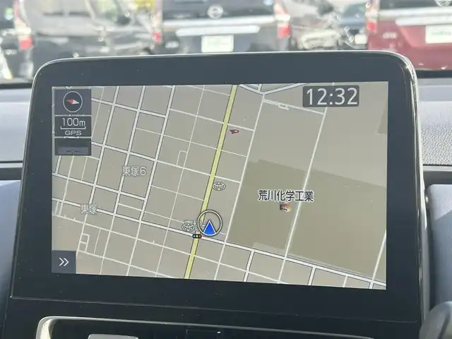 トヨタ アクア Z 岡山県 2022(令4)年 1.6万km プラチナホワイトパールマイカ 登録時走行距離16001km/純正10.5インチナビ/(AM/FM/TV/Bluetooth)/バックカメラ/トヨタセーフティセンス/・プリクラッシュセーフティ/・レーンディパーチャーアラート/・アダプティブクルーズコントロール/・オートマチックハイビーム/ドライブレコーダー/ビルトインETC/シートヒーター(D+N席)/ステアリングヒーター/100V充電/純正15インチアルミホイール/ヘッドライトレベライザー/プッシュスタート/スマートキー