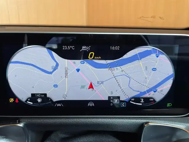 メルセデス・ベンツ ＧＬＢ２００ｄ 愛知県 2020(令2)年 1.1万km デニムブルー レーダーセーフティーパッケージ　/ACC　/レーンキープ　/360°カメラ/ブラインドスポット　/ナビゲーションパッケージ　/フルセグTV　/ETC/ハーフレザー　/シートヒーター/パワーテールゲート　/LEDヘッドライト/スマートキー/純正18インチアルミホイール