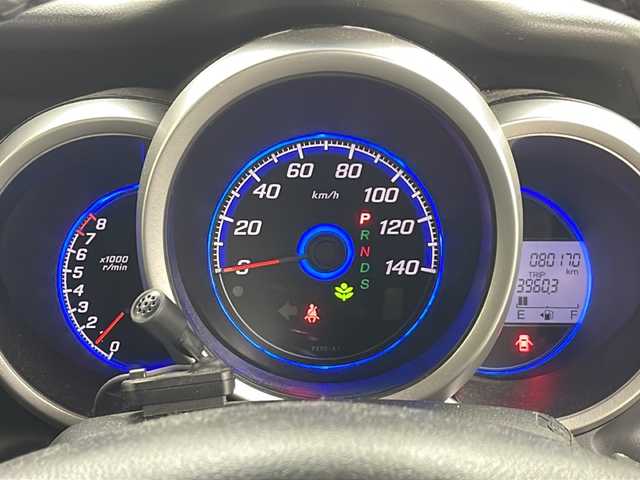 ホンダ Ｎ ＢＯＸ カスタム G ターボSSパッケージ 道央・札幌 2015(平27)年 8.1万km プレミアムホワイトパール ・4WD/・ワンオーナー/・Gathers純正ナビ&フルセグ&CD&DVD&BT&SD&USB&iPod/・バックカメラ/・両側パワースライドドア/・シティブレーキアクティブシステム/・シートヒーター/・社外AW付スタッドレス/・革巻きステアリング/・ステアリングスイッチ/・オートライト/・キセノンヘッドライト/・フォグランプ/・ウィンカーミラー/・スマートキー/・スペアキー/・プッシュスタート/・横滑り防止/・ECON