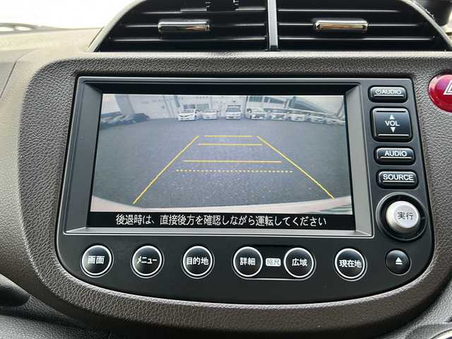 ホンダ フィット シャトル ハイブリッド ナビプレミアムセレ 千葉県 2011(平23)年 7.7万km プレミアムホワイトパール 純正HDDナビ/フルセグTV/DVD/CD/ラジオ/バックカメラ/ビルトインETC/クルーズコントロール/純正アルミホイール/純正フロアマット/ハーフレザーシート/皮巻きステアリング/ステアリングスイッチ/スマートキー/キセノンライト/リアコーナーセンサー/保証書/取扱説明書