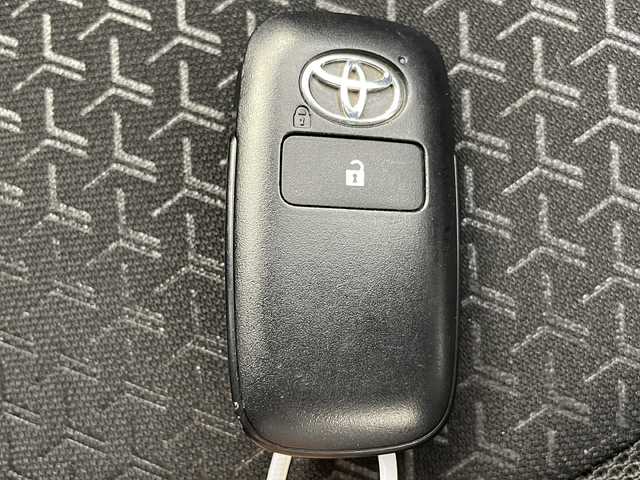 トヨタ ライズ Z 岐阜県 2019(令1)年 4.2万km ブラックマイカメタリック/シャイニングホワイトパール スマートアシスト/レーダークルーズコントロール/純正SDナビ/フルセグ/BT/CD/DVD/バックカメラ/ドライブレコーダー前後/コーナーセンサー/シートヒーター（運転席/助手席）/革ステアリング/ステアリングスイッチ/スマートキー/プッシュスタート/ETC/純正アルミホイール/純正フロアマット/純正ドアバイザー/LEDヘッドライト/オートライト/フォグランプ/電動格納ミラー