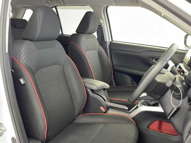 トヨタ ライズ Z 岐阜県 2019(令1)年 4.2万km ブラックマイカメタリック/シャイニングホワイトパール スマートアシスト/レーダークルーズコントロール/純正SDナビ/フルセグ/BT/CD/DVD/バックカメラ/ドライブレコーダー前後/コーナーセンサー/シートヒーター（運転席/助手席）/革ステアリング/ステアリングスイッチ/スマートキー/プッシュスタート/ETC/純正アルミホイール/純正フロアマット/純正ドアバイザー/LEDヘッドライト/オートライト/フォグランプ/電動格納ミラー
