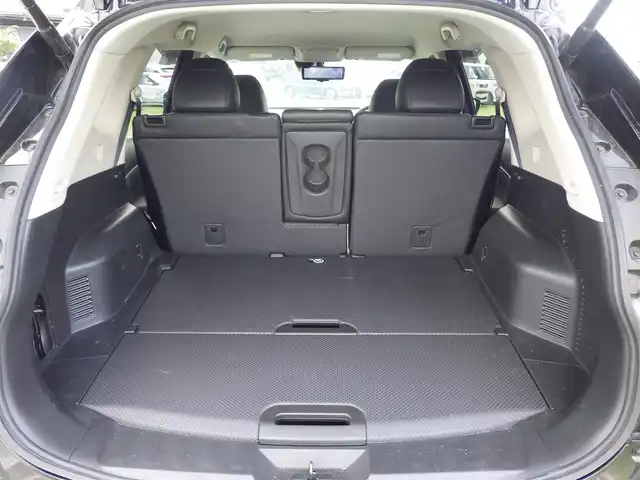 日産 エクストレイル 20Xi 千葉県 2018(平30)年 4.8万km ダイヤモンドブラック エマージェンシーブレーキ/プロパイロット/インテリジェントクルーズコントロール/インテリジェントルームミラー/パワーバックドア/各席シートヒーター/9インチ純正SDナビ/地デジTV/【BD/DVD/CD再生機能　Bluetooth接続】/アラウンドビューモニター/ドライブレコーダー/革巻きステアリング/ETC/LEDヘッドライト/フォグライト/ウインカーミラー/コーナーセンサー/純正18インチアルミホイル/インテリジェントキー