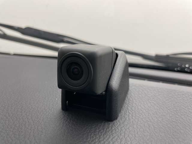 トヨタ ヴォクシー ZS 煌Ⅱ 道央・札幌 2019(平31)年 5.4万km ブラック ・4WD/・寒冷地仕様/・純正ナビ/・BT&CD&SD&フルセグTV/・バックカメラ/・両側パワースライド/・純正フリップダウンモニター/・クルーズコントロール/・ビルトインETC/・純正ドライブレコーダー/・クリアランスソナー/・LEDヘッドライト/・オートライト/・オートマチックハイビーム/・スマートキー/・積込スタッドレス社外AW付