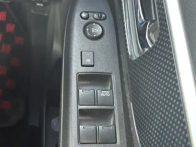 ホンダ Ｎ ＷＧＮ カスタム G ターボパッケージ 岡山県 2014(平26)年 8.8万km スマートブラック 登録時走行距離87574km/純正ナビ：VXM-152VFi/(AM/FM/SD/TV/Bluetooth)/シティブレーキアクティブシステム/バックカメラ/パドルシフト/ステアリングスイッチ/ETC/純正14インチアルミホイール/プッシュスタート/スマートキー