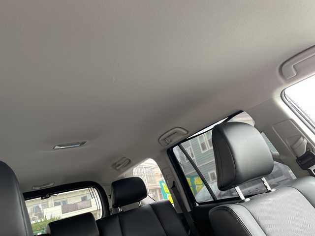 トヨタ ランドクルーザー プラド TZ－G 神奈川県 2023(令5)年 1.1万km ホワイトパールクリスタルシャイン ワンオーナー/社外アルパインナビ/（CD/DVD/AM/FM/USB/SD/BT/フルセグTV)/Apple Car Play/Android Auto/バックカメラ/前後ドライブレコーダー/ETC/パドルシフト/レーダークルーズコントロール/サイドアンダーミラー/革シート/D席メモリシート/D/N席パワーシート/D/N席エアーシート/D/N席シートヒーター/レーンキープアシスト/プリクラッシュ/前後クリアランスソナー/盗難防止装置/ダウンヒルアシストコントロール/横滑り防止装置/純正フロアマット/純正アルミホイール/電動チルト/両側サイドステップ/ルーフレール/オートライト/オートハイビーム/フォグランプ/ISOFIX/スペアキー×１/保証書/取扱説明書