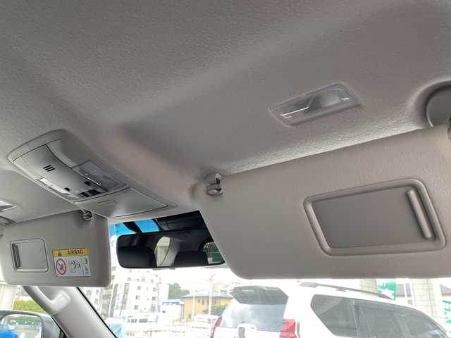 トヨタ ランドクルーザー プラド TZ－G 神奈川県 2023(令5)年 1.1万km ホワイトパールクリスタルシャイン ワンオーナー/社外アルパインナビ/（CD/DVD/AM/FM/USB/SD/BT/フルセグTV)/Apple Car Play/Android Auto/バックカメラ/前後ドライブレコーダー/ETC/パドルシフト/レーダークルーズコントロール/サイドアンダーミラー/革シート/D席メモリシート/D/N席パワーシート/D/N席エアーシート/D/N席シートヒーター/レーンキープアシスト/プリクラッシュ/前後クリアランスソナー/盗難防止装置/ダウンヒルアシストコントロール/横滑り防止装置/純正フロアマット/純正アルミホイール/電動チルト/両側サイドステップ/ルーフレール/オートライト/オートハイビーム/フォグランプ/ISOFIX/スペアキー×１/保証書/取扱説明書