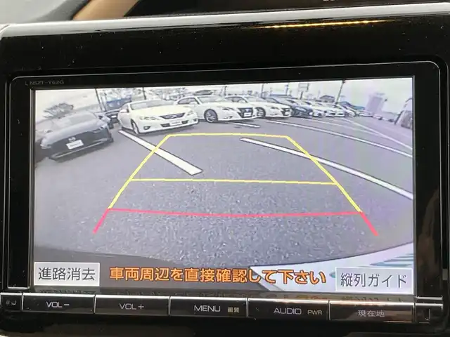 車両画像8