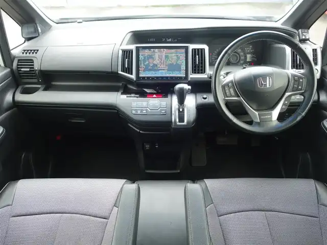 ホンダ ステップワゴン スパーダ Z クールスピリット 静岡県 2014(平26)年 15万km ホワイトオーキッドパール Gathers9インチHDDナビ（VXM-145VFNi）/　CD/DVD/BT/MusicRack/　USB/iPod/    SD/フルセグTV/バックカメラ/社外アルパイン10.1インチ/フリップダウンモニター（RSA10S-L）/ETC/両側パワースライドドア/パドルシフト/クルーズコントロール/HIDヘッドライト/オートライト/社外シートカバー/　3列目なし/スマートキー/純正フロアマット/無限ドアバイザー/取扱説明書/保証書