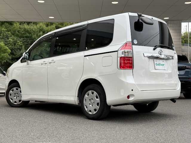 トヨタ ノア X Lセレクション 大阪府 2009(平21)年 8.8万km ホワイトパールクリスタルシャイン /禁煙車//純正DVDナビ/NDDN-W58//AM/FM/CD/DVD//ワンセグテレビ//パワースライドドア//コーナーセンサー//前後ドライブレコーダー//フォグランプ//取扱説明書//保証書