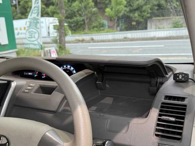 トヨタ ノア X Lセレクション 大阪府 2009(平21)年 8.8万km ホワイトパールクリスタルシャイン /禁煙車//純正DVDナビ/NDDN-W58//AM/FM/CD/DVD//ワンセグテレビ//パワースライドドア//コーナーセンサー//前後ドライブレコーダー//フォグランプ//取扱説明書//保証書
