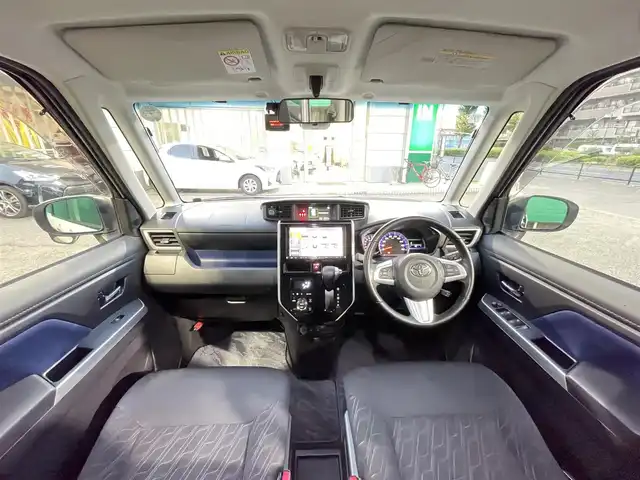 トヨタ ルーミー カスタムG－T 東京都 2017(平29)年 4.9万km パールホワイトⅢ コンフォートパッケージ/・前席シートヒーター/・前席シートバックテーブル/ナビレディパッケージ/・バックカメラ/・ステアリングスイッチ(オーディオ)/モデリスタエアロ　フロント/リアスカート/リアスポイラー/9型メモリナビ(ALPINE　X9V)/社外アンプ　(ALPINE　3553)/ターボ車/クルーズコントロール/スマートアシスト2(衝突回避支援システム)/・衝突回避支援ブレーキ機能/・衝突警報機能/・車線逸脱警報機能/・誤発進抑制制御機能/・先行者発進お知らせ機能/前後方ドライブレコーダー(ZDR015)/両側パワースライドドア/LEDヘッドライト/マルチインフォメーションディスプレイ/スペアキー×1/保証書/取扱説明書