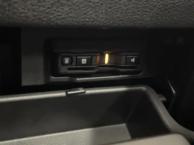 日産 セレナ ハイウェイスター V 道央・札幌 2021(令3)年 4.1万km アズライトブルー ・4WD/・社外ナビ/フルセグTV/CD/SD/BT/・アラウンドビューモニター/・デジタルインナーミラー/・ドライブレコーダー/・純正エンジンスターター/・両側パワースライドドア/・プロパイロット/・エマージェンシーブレーキ/・車線逸脱防止支援/・後側方衝突防止支援/・パーキングセンサー/・クロストラフィックアラート/・アイドリングストップ/・ETC/・LEDヘッドライト/・LEDフォグ/・プッシュスタート/・インテリジェントキー/・ドアバイザー/・電格ミラー