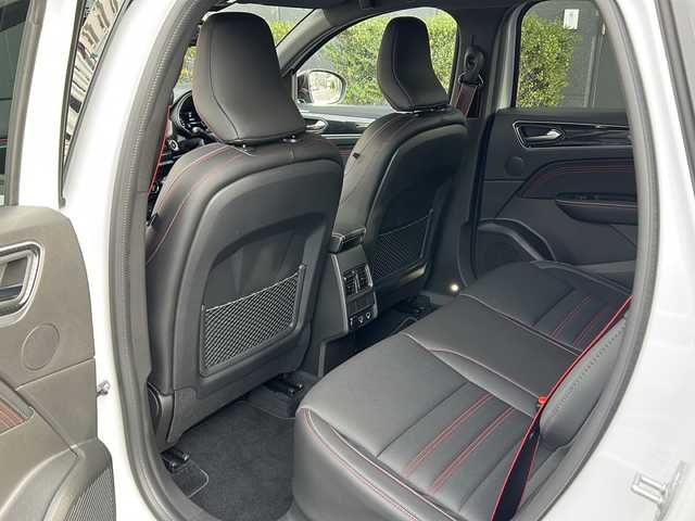 ルノー ルノー アルカナ RSライン マイルドハイブリッド 広島県 2023(令5)年 0.9万km パール 純正ディスプレイオーディオ/BT/AppleCarPlay/AndoroidAuto/全方位カメラ/アクティブブレーキ/車間距離警告/標識認識/レーンキープアシスト/死角警告/パドルシフト/シートヒーター/パワーシート/ステアリングヒーター/パドルシフト/置くだけ充電/ステアリングスイッチ/LEDヘッドライト/オートライト/スマートキー/プッシュスタート/ETC/純正フロアマット/純正アルミホイール/保証書・取扱説明書