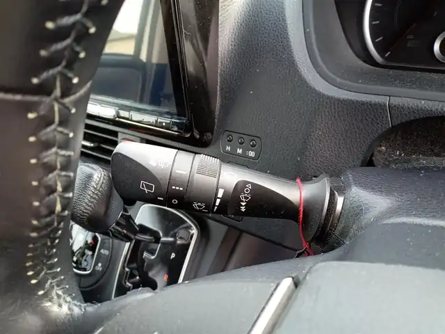 トヨタ ヴォクシー ZS 煌 福井県 2015(平27)年 11万km ホワイトパールクリスタルシャイン 9インチナビ（ALPINE X9）/・（フルセグTV/CD/DVD/Bluetooth）/バックカメラ/ドライブレコーダー/ビルトインETC/ステアリングスイッチ/オートLEDライト/電動格納ウィンカーミラー/両側パワースライドドア/純正16インチAW/スマートキー