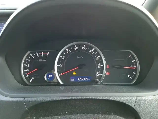 トヨタ ヴォクシー ZS 煌 福井県 2015(平27)年 11万km ホワイトパールクリスタルシャイン 9インチナビ（ALPINE X9）/・（フルセグTV/CD/DVD/Bluetooth）/バックカメラ/ドライブレコーダー/ビルトインETC/ステアリングスイッチ/オートLEDライト/電動格納ウィンカーミラー/両側パワースライドドア/純正16インチAW/スマートキー