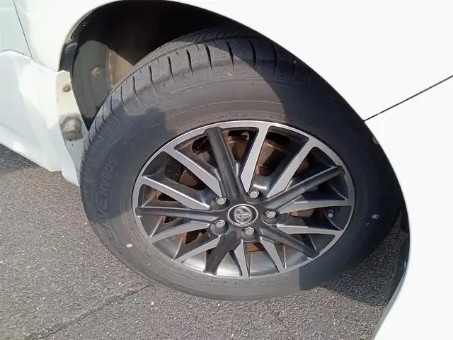 トヨタ ヴォクシー ZS 煌 福井県 2015(平27)年 11万km ホワイトパールクリスタルシャイン 9インチナビ（ALPINE X9）/・（フルセグTV/CD/DVD/Bluetooth）/バックカメラ/ドライブレコーダー/ビルトインETC/ステアリングスイッチ/オートLEDライト/電動格納ウィンカーミラー/両側パワースライドドア/純正16インチAW/スマートキー