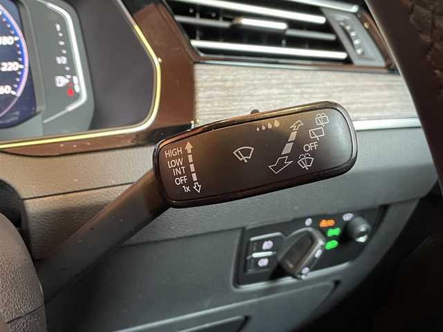 フォルクスワーゲン ＶＷ パサート TDI エレガンス アドバンス 愛知県 2021(令3)年 6.1万km ディープブラックパールエフェクト 純正インフォテインメントシステム-ディスカバープロ/360°カメラ/フルセグTV/AppleCarPlay/AndroidAuto/ジェスチャーコントロール/ヘッドアップディスプレイ/ブラックレザーシート/シートヒーター/シートベンチレーション/シートマッサージ機能/メモリ機能付きパワーシート/アダプティブクルーズコントロール/レーンキープアシスト/ブラインドスポットモニター/パワーテールゲート/アダプティブLEDヘッドライト/純正18インチAW