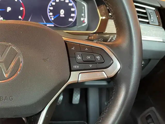 フォルクスワーゲン ＶＷ パサート TDI エレガンス アドバンス 愛知県 2021(令3)年 6.1万km ディープブラックパールエフェクト 純正インフォテインメントシステム-ディスカバープロ/360°カメラ/フルセグTV/AppleCarPlay/AndroidAuto/ジェスチャーコントロール/ヘッドアップディスプレイ/ブラックレザーシート/シートヒーター/シートベンチレーション/シートマッサージ機能/メモリ機能付きパワーシート/アダプティブクルーズコントロール/レーンキープアシスト/ブラインドスポットモニター/パワーテールゲート/アダプティブLEDヘッドライト/純正18インチAW
