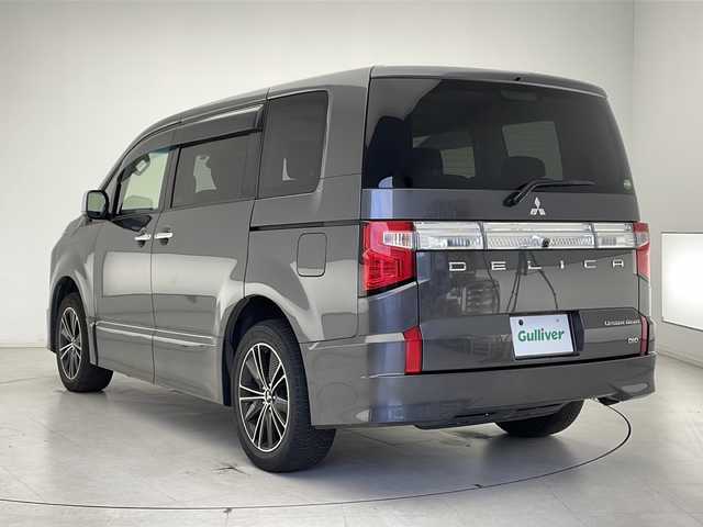 三菱 デリカＤ：５ アーバンギア G パワーパッケージ 千葉県 2020(令2)年 4万km アイガーグレーメタリック アラウンドビューモニター/レーダークルーズコントロール/衝突軽減ブレーキ/レーンキープアシスト/ブラインドスポットモニター/純正SDナビ/　Bluetooth/DVD/CD/フルセグTV/AUX/HDMI/ステアリングスイッチ/パドルシフト/ビルトインETC/パワーシート（D席）/シートヒーター（D/N席）/電動パーキングブレーキ/電動リアゲート/両側パワースライドドア/オートステップ/純正18インチアルミホイール/LEDヘッドライト/オートラライト/オートハイビーム/アイドリングストップ/４WD
