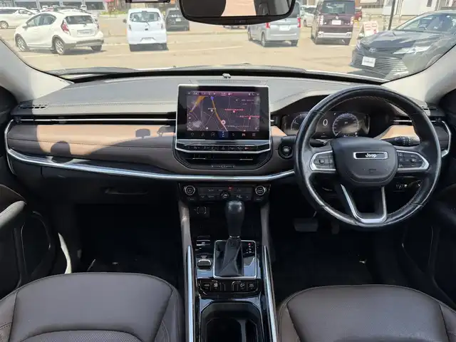クライスラー・ジープ ジープ コマンダー リミテッド 道南・函館 2023(令5)年 2.5万km パール ワンオーナー車/純正ナビTV/全方位カメラ/アダクティブクルーズコントロール/前後ドラレコ/新車時保証書/取扱説明書/スマートキー/前席パワーシート/シートヒーター/純正アルミ＋スタッドレスタイヤ車内積み込み