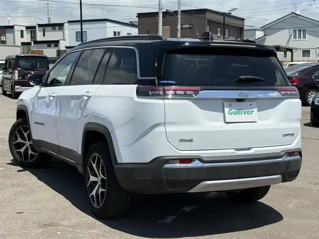 クライスラー・ジープ ジープ コマンダー リミテッド 道南・函館 2023(令5)年 2.5万km パール ワンオーナー車/純正ナビTV/全方位カメラ/アダクティブクルーズコントロール/前後ドラレコ/新車時保証書/取扱説明書/スマートキー/前席パワーシート/シートヒーター/純正アルミ＋スタッドレスタイヤ車内積み込み