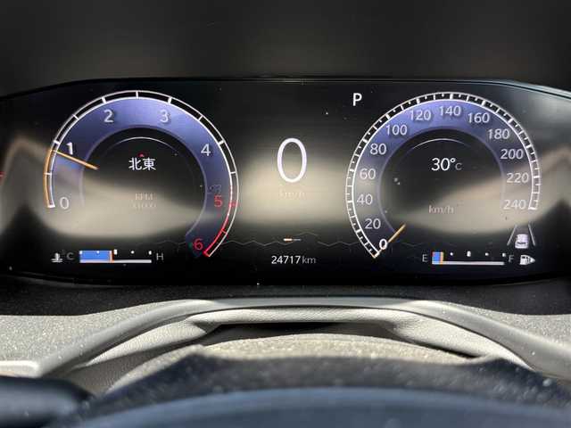 クライスラー・ジープ ジープ コマンダー リミテッド 道南・函館 2023(令5)年 2.5万km パール ワンオーナー車/純正ナビTV/全方位カメラ/アダクティブクルーズコントロール/前後ドラレコ/新車時保証書/取扱説明書/スマートキー/前席パワーシート/シートヒーター/純正アルミ＋スタッドレスタイヤ車内積み込み