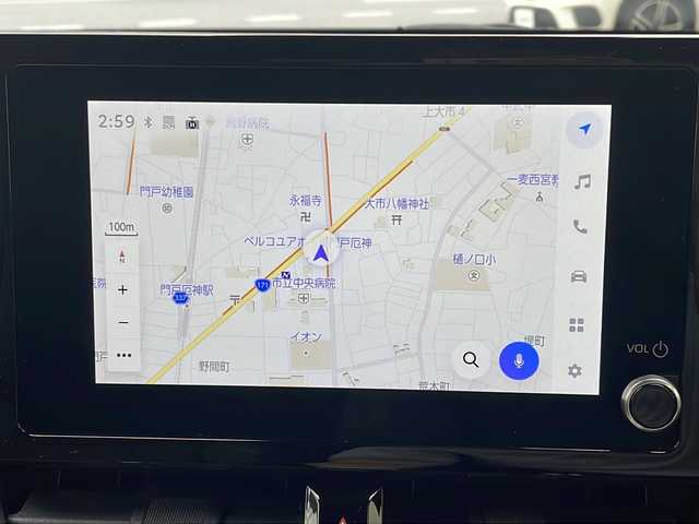 トヨタ カローラ クロス ハイブリッド Z 兵庫県 2024(令6)年 0.7万km マッシブグレー ワンオーナー/純正ディスプレイオーディオ/　Bluetooth/AM/FM/フルセグテレビ/バックカメラ/純正ビルトインETC/パワーシート（D席）/シートヒーター（D+N席）/パワーバックドア/ステアリングスイッチ/アイドリングストップ/レーダークルーズコントロール/アンチロック・ブレーキ・システム/レーンキープアシスト/前後コーナーセンサー/横滑り防止装置/衝突被害軽減システム/純正フロアマット/純正アルミホイール（R18）/パワーステアリング/パワーウィンドウ/エアバッグ（）/カーテンエアバッグ/LEDヘッドライト/オートマチックハイビーム/スマートキー/スペアキー（1本）/保証書/取扱説明書