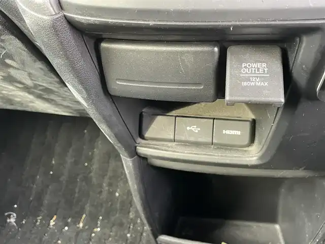 ホンダ ステップワゴン スパーダ ホンダセンシング 千葉県 2020(令2)年 6.6万km プラチナホワイトパール ホンダセンシング/・衝突軽減ブレーキ/レーンキープアシスト/・レーダークルーズコントロール/オートハイビーム/・クリアランスソナー/踏み間違い防止/・標識認識機能/先行車発進お知らせ/純正11.6インチフリップダウンモニター(VM-185EN)/純正10インチナビ(VXU-207SWi)/・フルセグ/BT/DVD/CD/HDMI/USB/カープレイ/バックカメラ/パドルシフト/ステアリングスイッチ/ETC2.0/両側パワースライドドア/LEDヘッドライト/オートライト/フォグライト/スマートキー/プッシュスタート/純正フロアマット/純正16インチAW