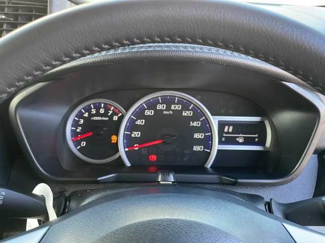 トヨタ ルーミー カスタムG 島根県 2020(令2)年 2万km ブラックマイカメタリック/ファイアークォーツレッドメタリック 純正9インチSDナビゲーション(NSZT-Y68T)/フルセグ BT SD CD DVD/全方位カメラ/サイドカメラ/レーンキープアシスト/クルーズコントロール/両側パワースライドドア/D/N席シートヒーター/オートマチックハイビーム/LEDヘッドライト/AUTOライト/フォグライト/後席サイドサンシェード/オートリトラミラー/ISOFIX/革巻きステアリング/ステアリングリモコン/純正14インチアルミホイール