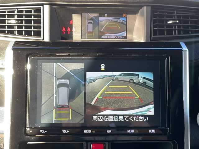 トヨタ ルーミー カスタムG 島根県 2020(令2)年 2万km ブラックマイカメタリック/ファイアークォーツレッドメタリック 純正9インチSDナビゲーション(NSZT-Y68T)/フルセグ BT SD CD DVD/全方位カメラ/サイドカメラ/レーンキープアシスト/クルーズコントロール/両側パワースライドドア/D/N席シートヒーター/オートマチックハイビーム/LEDヘッドライト/AUTOライト/フォグライト/後席サイドサンシェード/オートリトラミラー/ISOFIX/革巻きステアリング/ステアリングリモコン/純正14インチアルミホイール