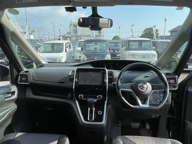 日産 セレナ ハイウェイスター 徳島県 2016(平28)年 10.3万km ダイヤモンドブラック (株)IDOMが運営する【じしゃロン徳島店】の自社ローン対象車両になります。こちらは現金ご利用時の価格です。自社ローンご希望の方は別途その旨お申付け下さい。”/純正9型ナビゲーション	/（フルセグ/CD/DVD/Bluetooth/Blu-ray)/ミラー型アラウンドビューモニター/フリップダウンモニター/ＥＴＣ/エマージェンシーブレーキ/トラクションコントロール/ECOモード切替/アイドリングストップ/両側パワースライドドア									/ハンズフリーオートスライドドア/前後コーナーセンサー/メッキドアハンドル/ＬＥＤヘッドライト/LEDデイライト/フォグランプ/クルーズコントロール/革巻きステアリング/電動格納ミラー/ステアリングリモコン/プッシュスタート/スマートキー						/スペアキー/Wエアバック