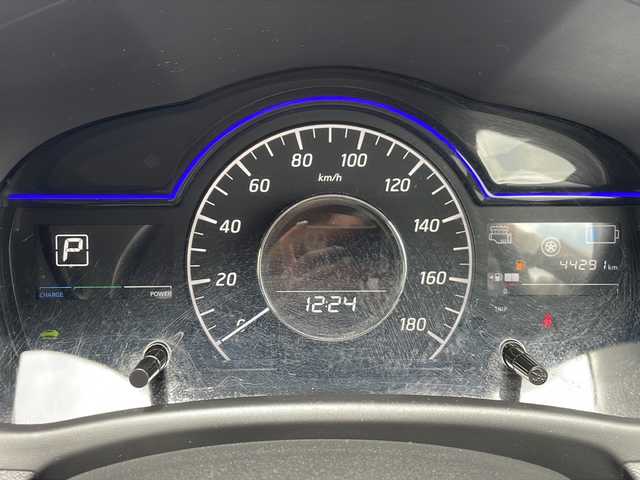 日産 ノート e－パワー X Vセレクション 三重県 2020(令2)年 4.5万km ダークメタルグレー 社外ナビ（AM/FM/BT）/全周囲モニター/デジタルインナーミラー/ビルトインETC/コーナーセンサー/オートライト/ステアリングリモコン/フロアマット/電動格納ミラー/禁煙車